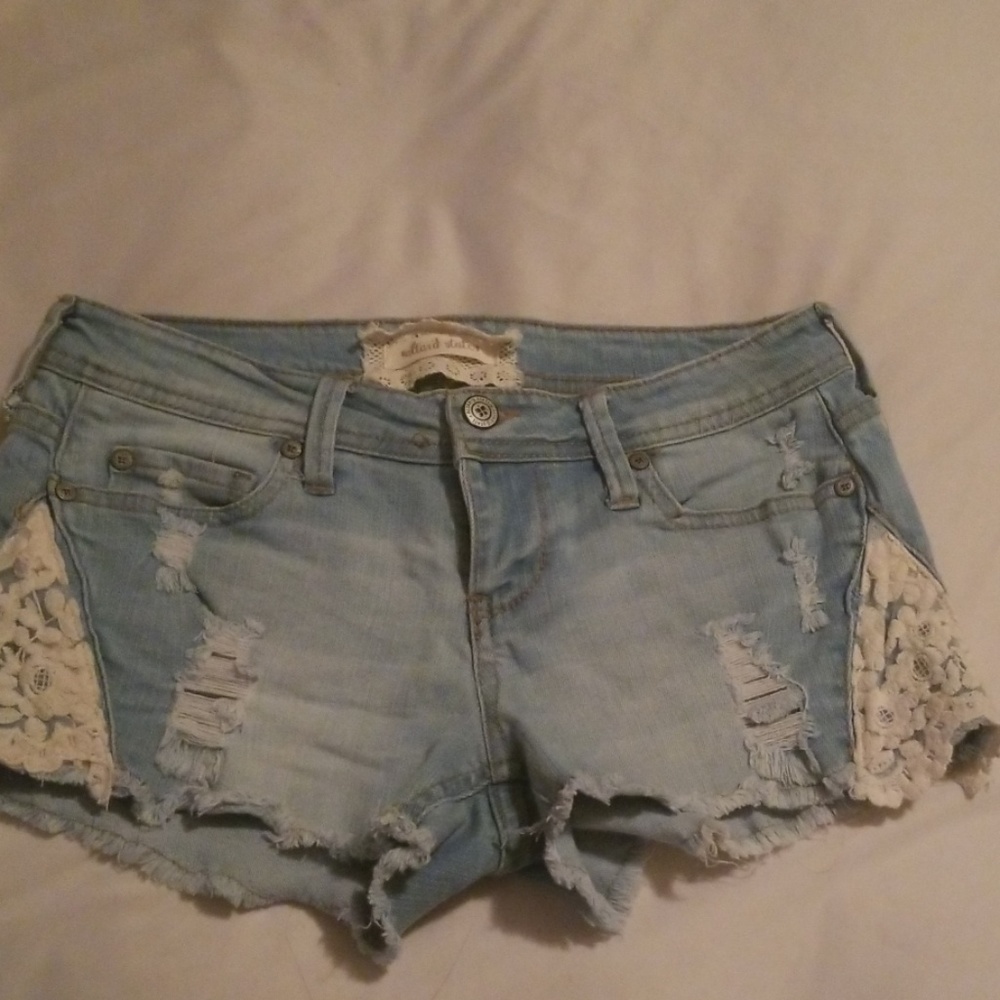 Altar'd State Shorts Size 26/3